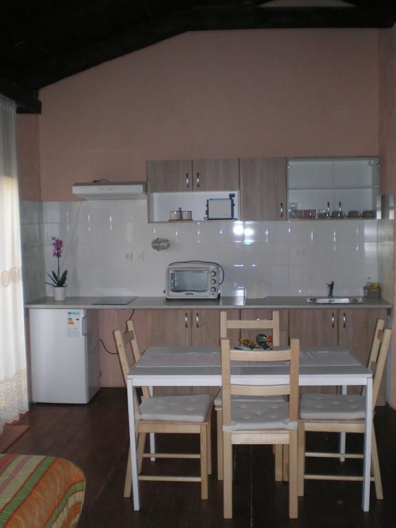 Apartamento Agroturizam Toni Motovun Exterior foto