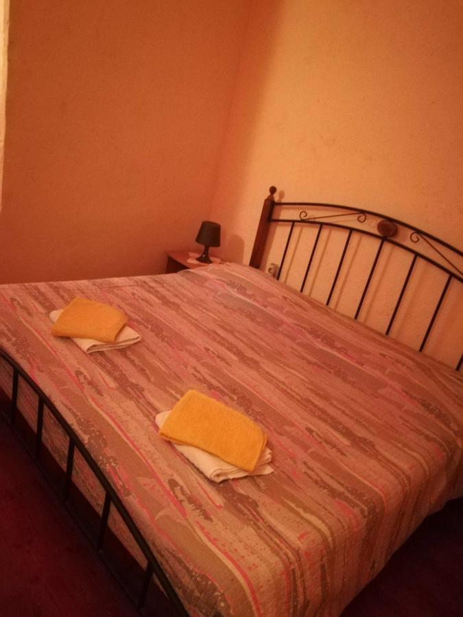 Apartamento Agroturizam Toni Motovun Exterior foto